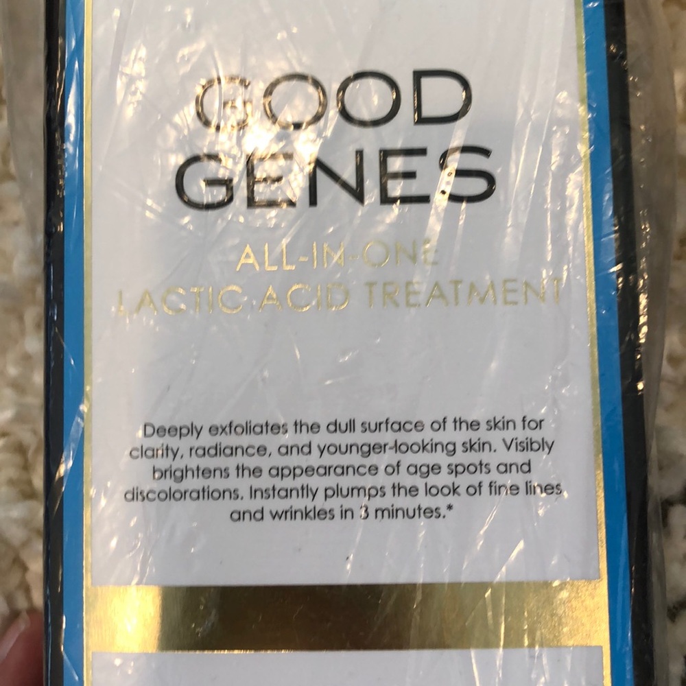 Sunday Riley Good Genes - Picture 2 of 3